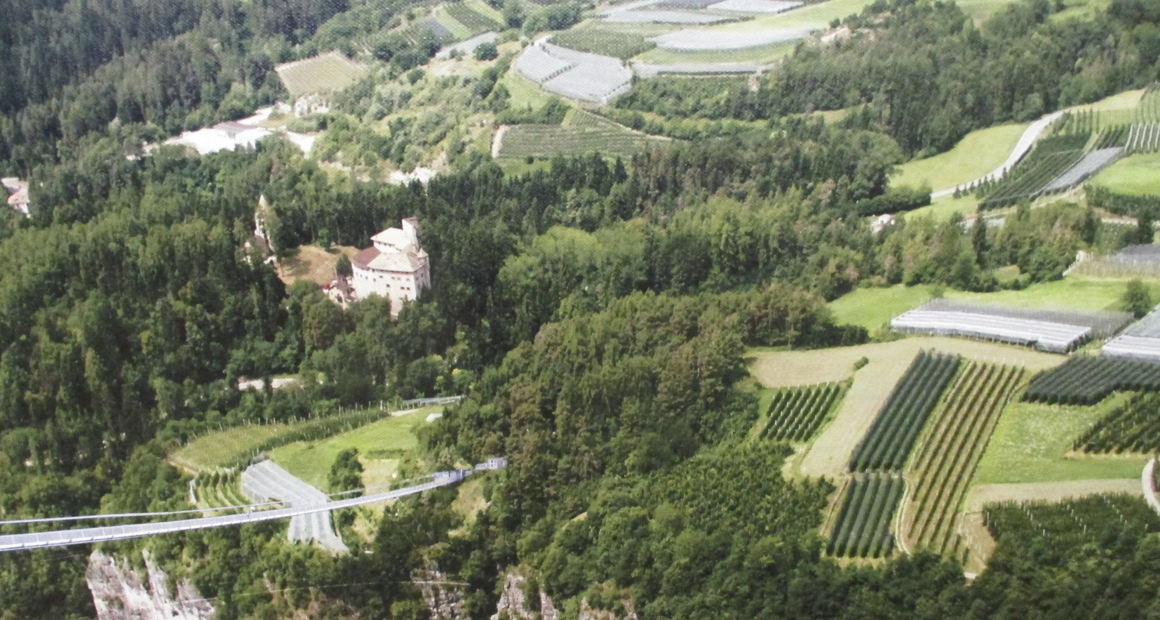 Passerella fra Castelfondo e Fondo