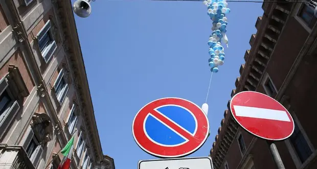 Da febbraio notifica multe auto con mail certificata