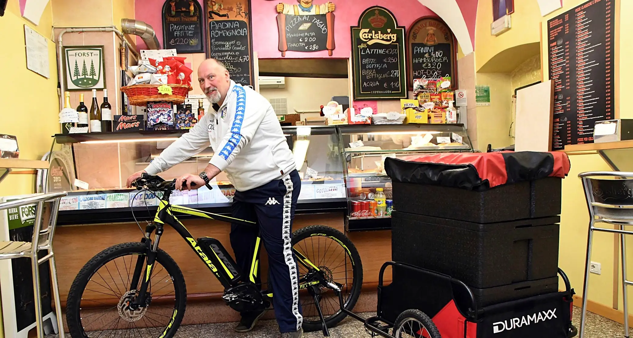 Contro le multe in Ztl la merenda arriva in bici