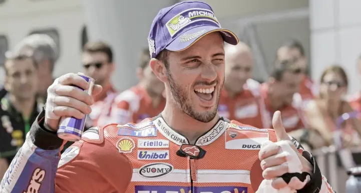 Moto: Andrea Dovizioso in visita al «Ciclamino»
