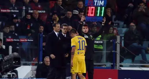 Dybala, lesione distrattiva ai flessori della coscia