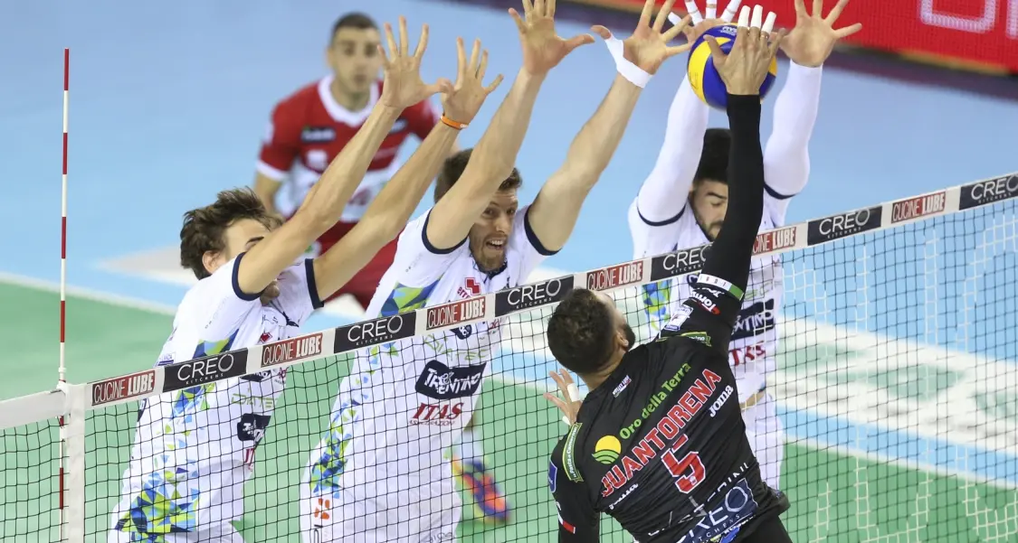 La Diatec cerca la decima vittoria nel big match contro la Lube