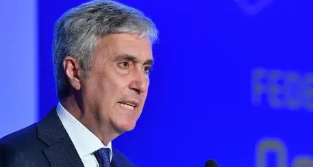 Figc: Sibilia candidato forte, si tratta su scelta unica