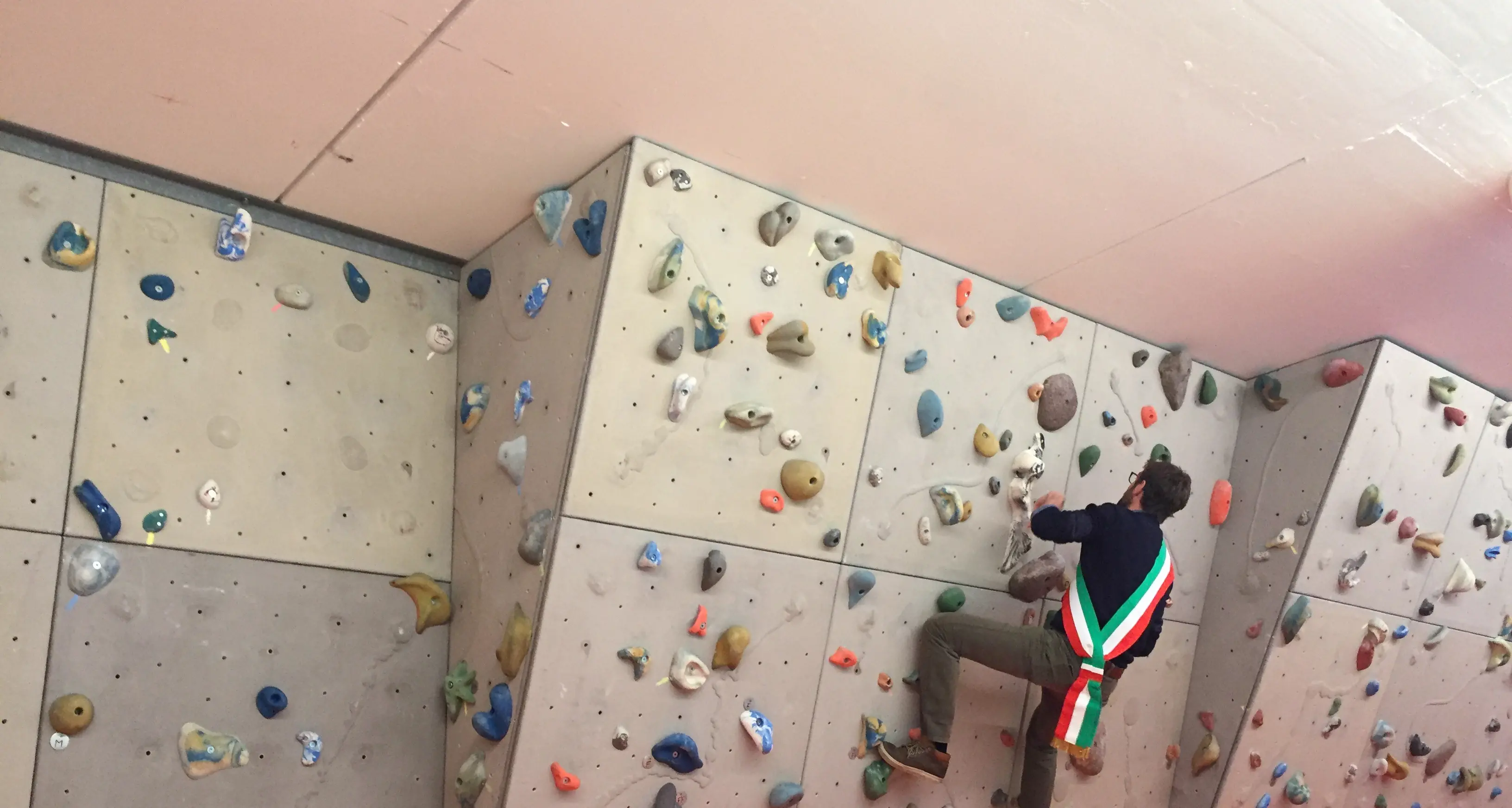 Cembra Lisignago, inaugurata la palestra di boulder