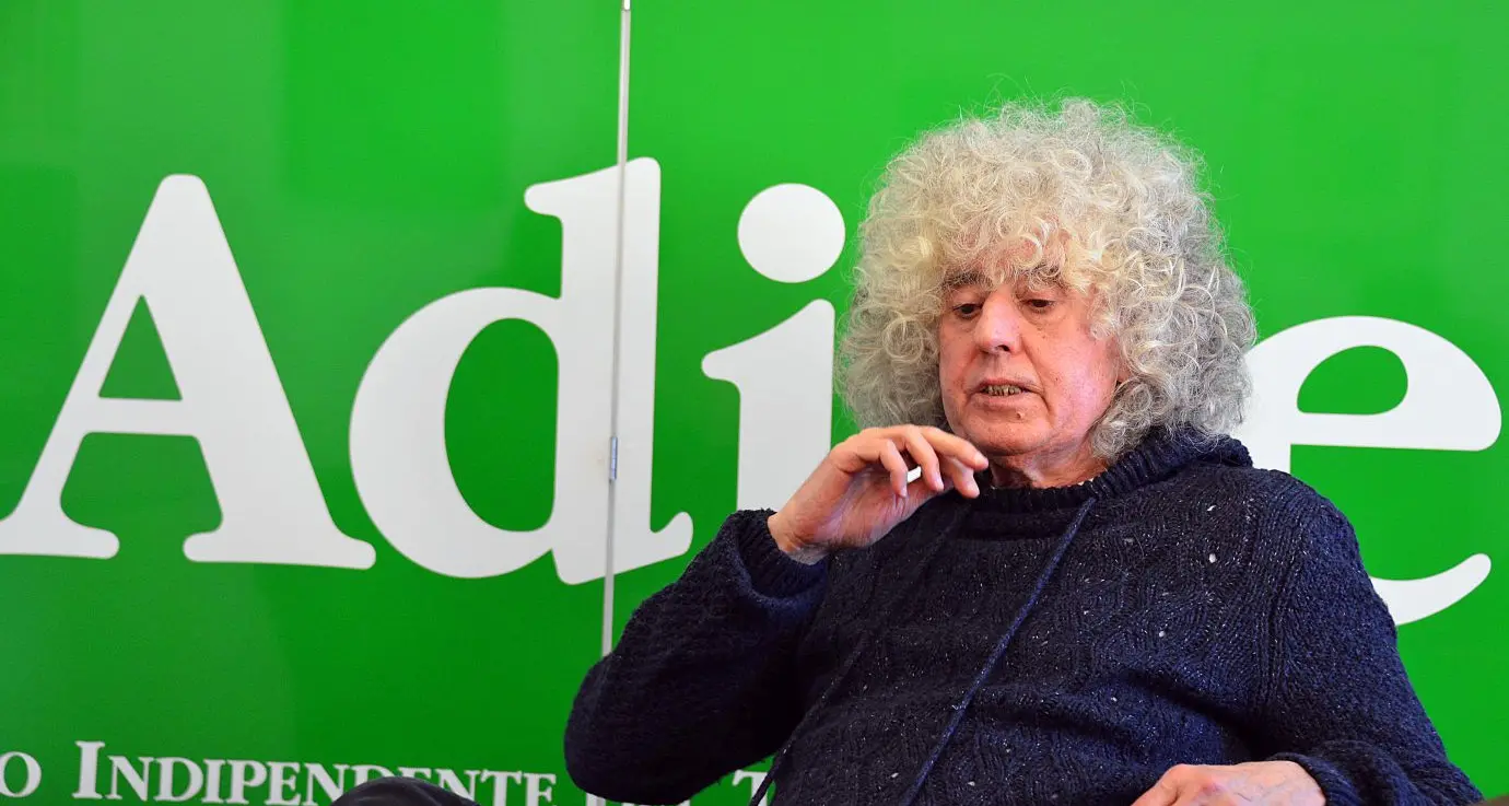 Branduardi prepara a Trento l'allestimento del nuovo tour