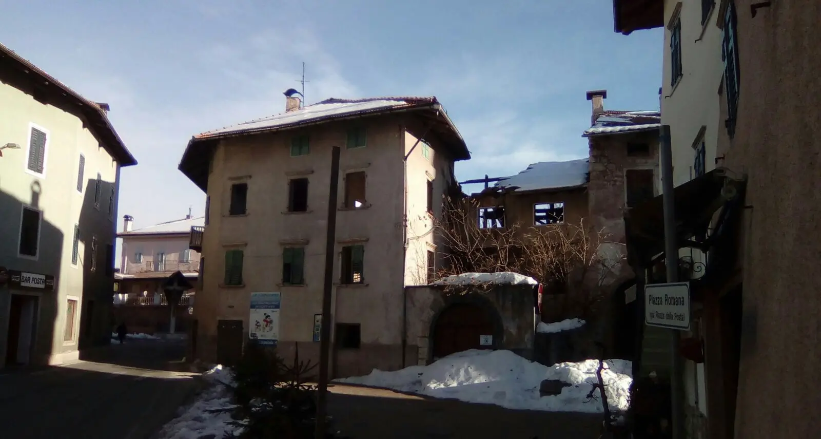 Il Comune compera casa per abbatterla