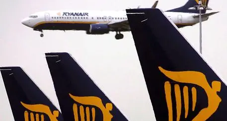 Svolta Ryanair: la compagnia riconosce i sindacati