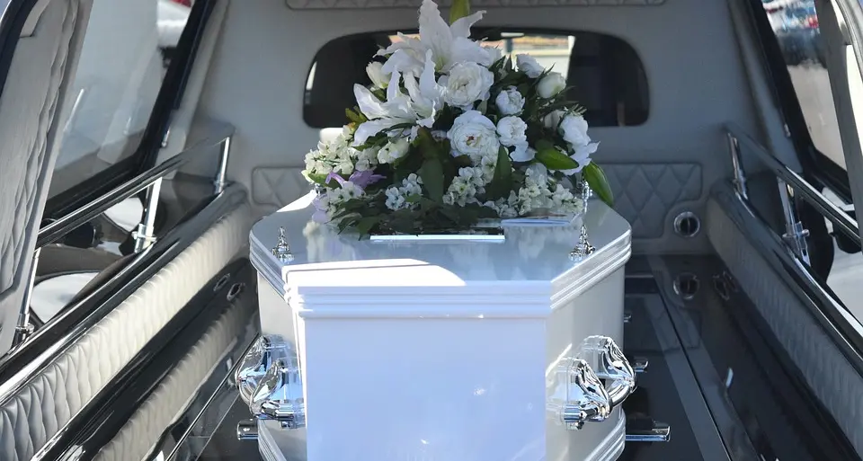 Trento, funerali da pagare a rate Proposta sui costi cimiteriali