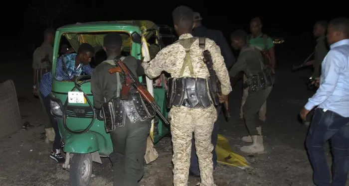 Somalia, terza esplosione Tredici morti a Mogadiscio