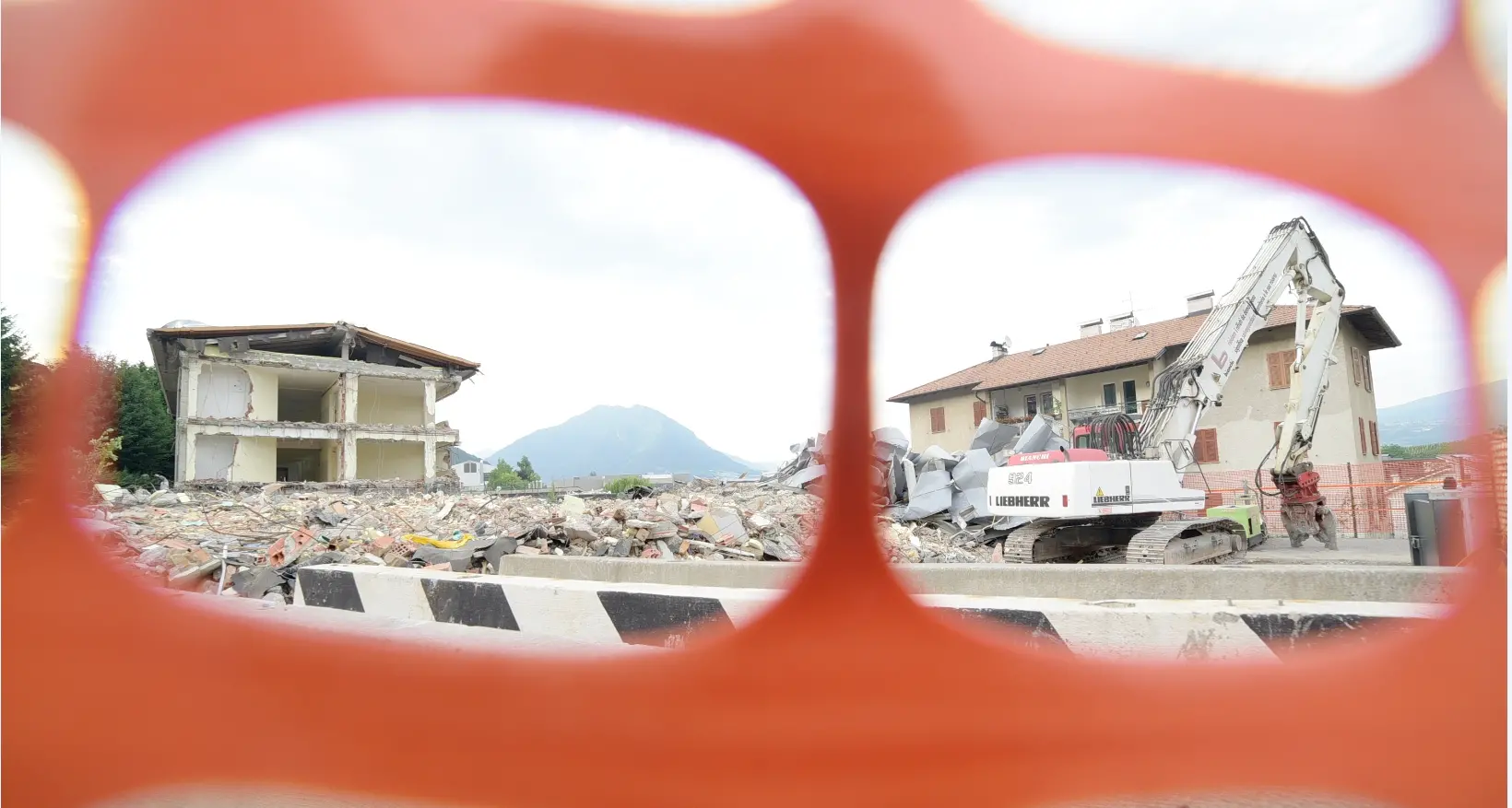 Lo «sblocca cantieri» e gli appalti Fugatti: «Una grande occasione» La Cgil: «Sì, ma attenti ai diritti»