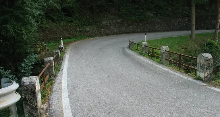 Ponti sulla strada di Vignola: lavori al via per rifarne 4