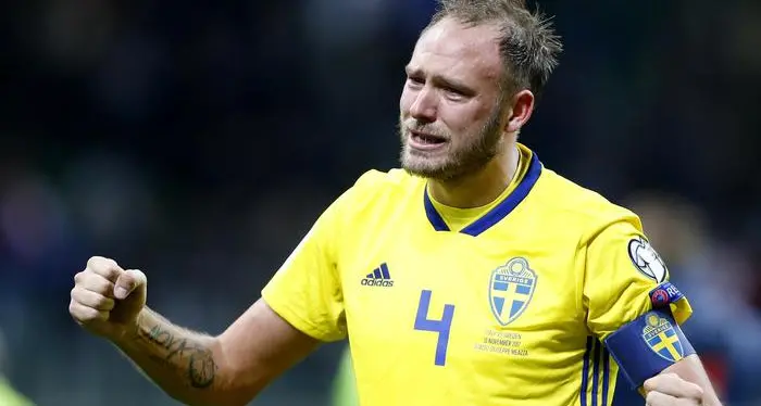 Ibrahimovic abdica, dopo 10 anni miglior svedese è Granqvist