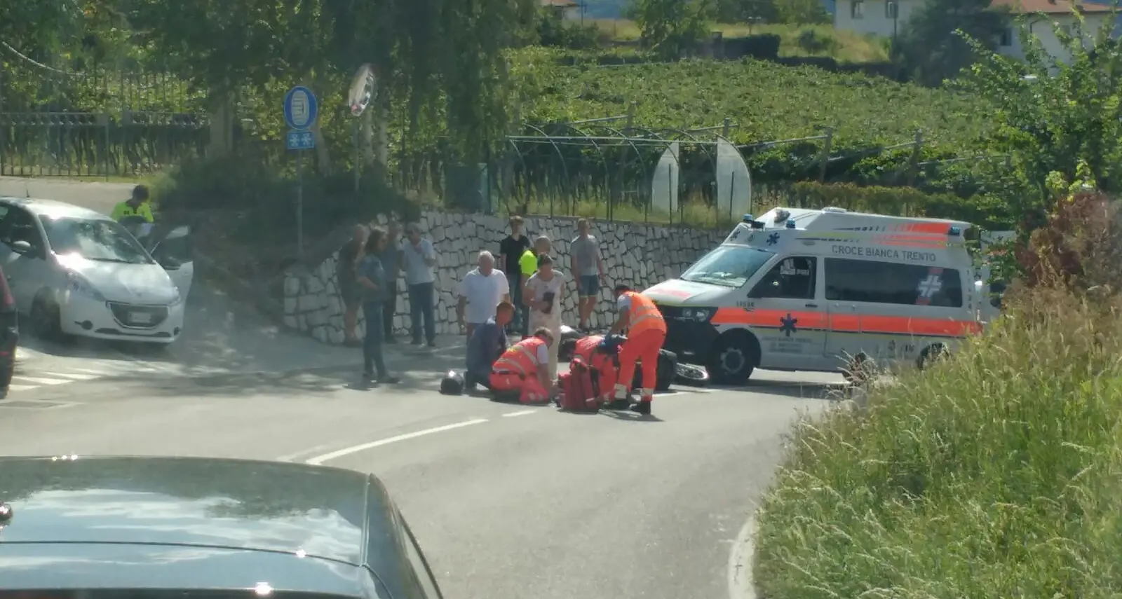 Incidente a Mesiano Motociclista a terra