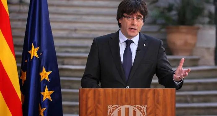 Puigdemont incriminato fugge a Bruxelles