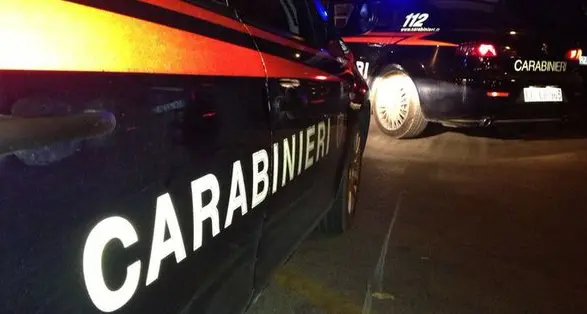Mamma viene investita dalla sua stessa auto