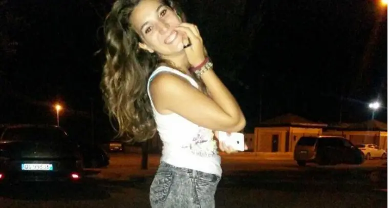 Noemi, uccisa a 16 anni: ragazzo confessa e rischia il linciaggio