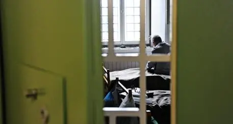 Verona, agenti penitenziari aggrediti in nome di Allah