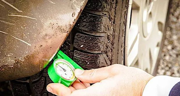 Il check-up all'auto per le vacanze sicure