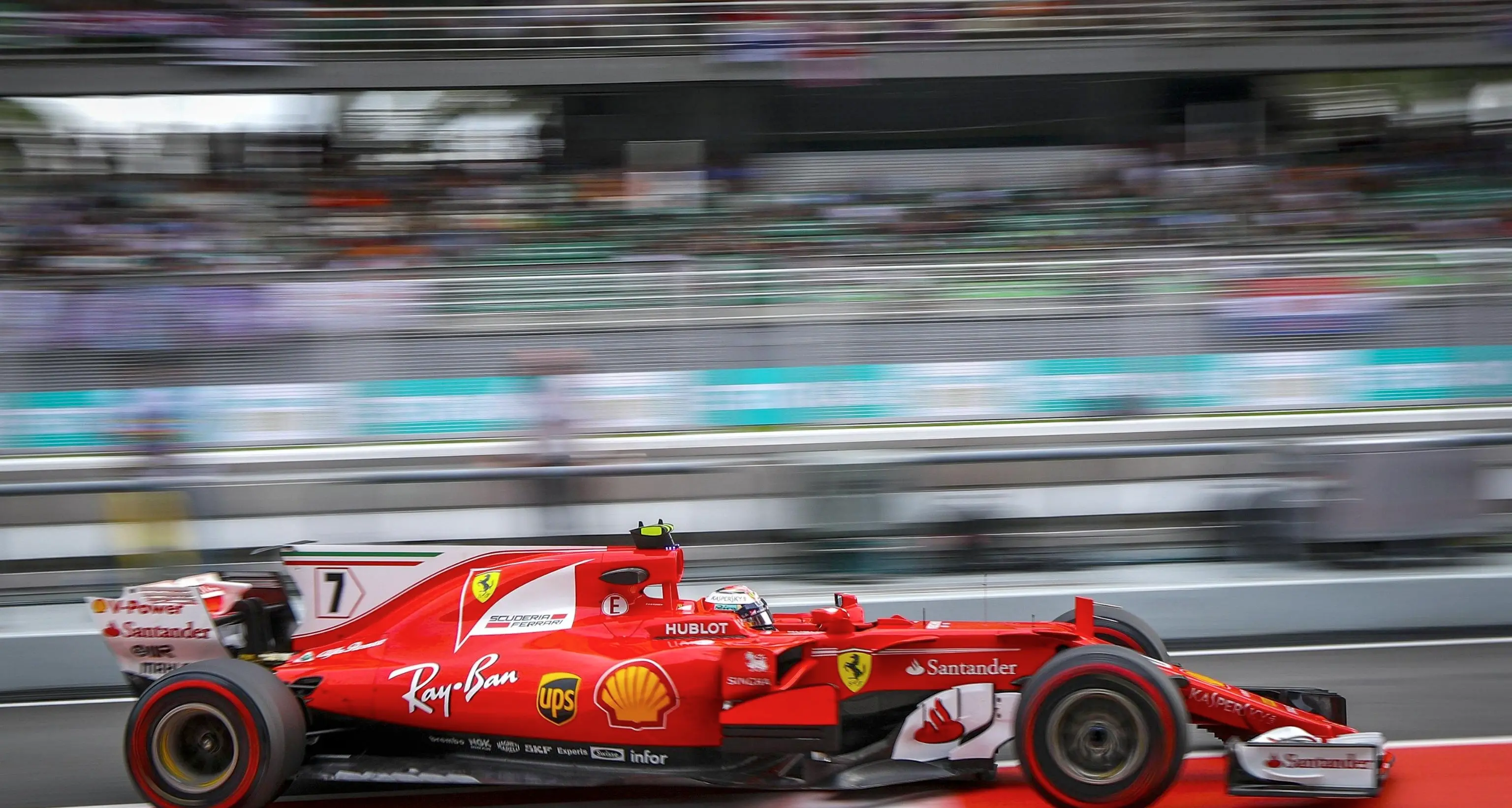 Sepang, la Ferrari vola nelle prove libere