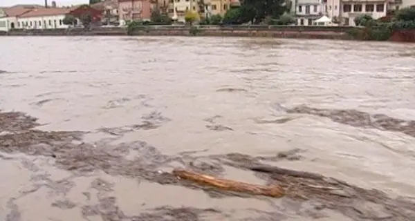 Terlano, una donna morta nell'Adige: forse è caduta
