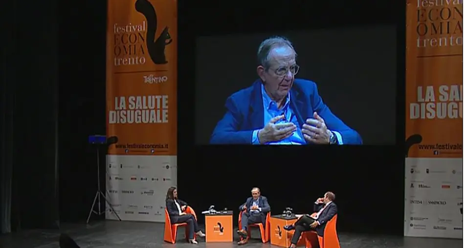 Il ministro Padoan ottimista «La ripresa può sorprenderci»