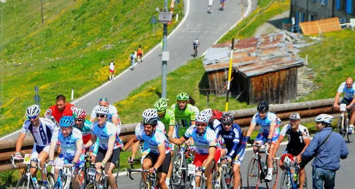 «Un pasticcio, goffo esperimento» #Dolomitivives di nuovo stroncata