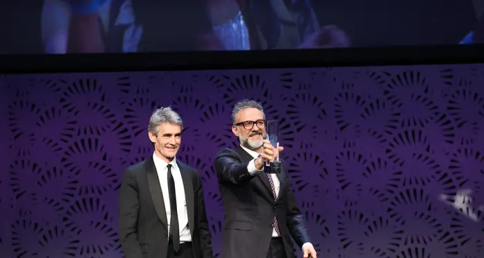 Massimo Bottura miglior chef d'Europa Camilla Lunelli premia i fratelli Roca