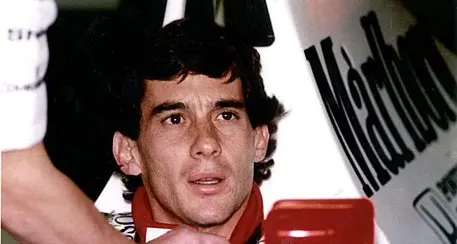 Ayrton Senna, a Imola il ricordo nell'anniversario dello schianto del Tamburello