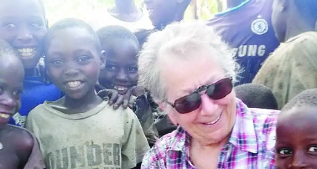 L'ostetrica trentina volontaria in Burundi Da 11 anni Marta aiuta mamme e bimbi