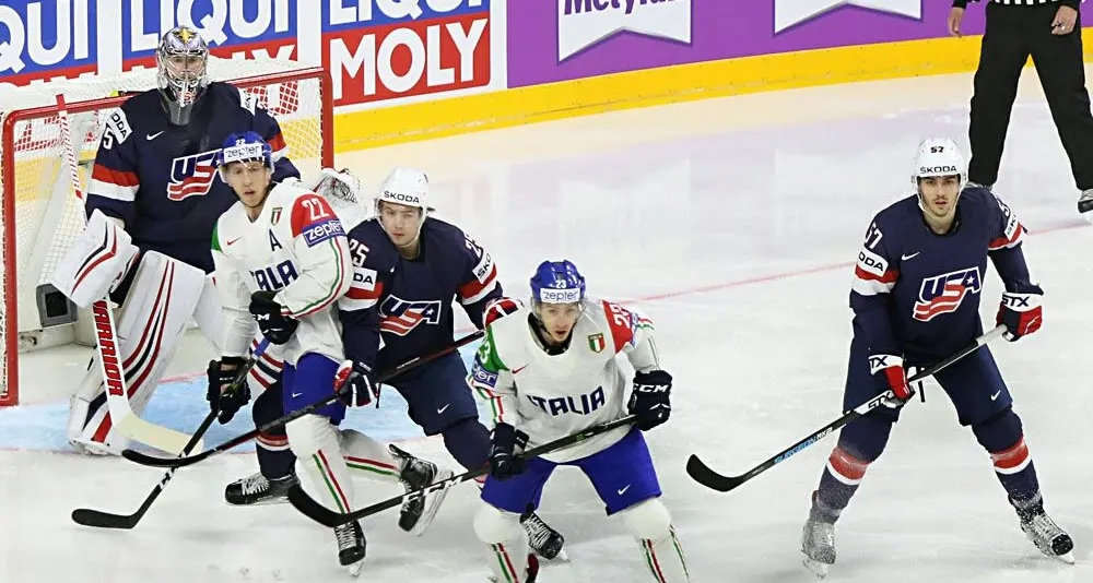 Ai Mondiali di hockey su ghiaccio l'Italia si arrende agli Stati Uniti