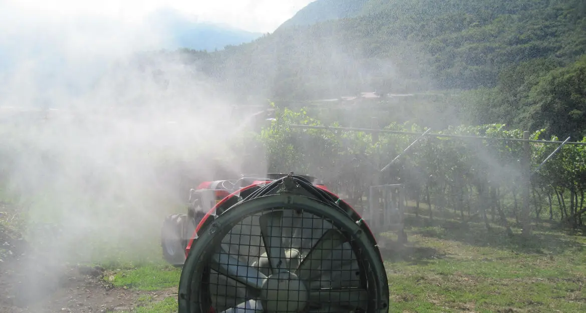 Pesticidi in Trentino La «linea» provinciale