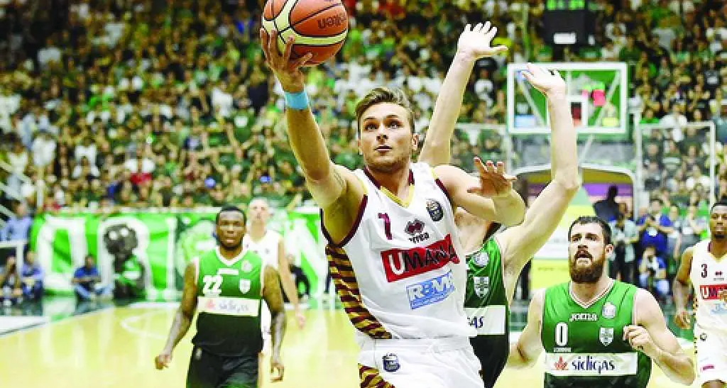 Fiba Europe Cup, battuta Avellino Venezia vince il trofeo