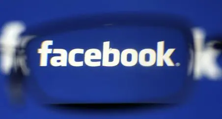 Facebook crolla in Borsa e ora c'è un'azione legale