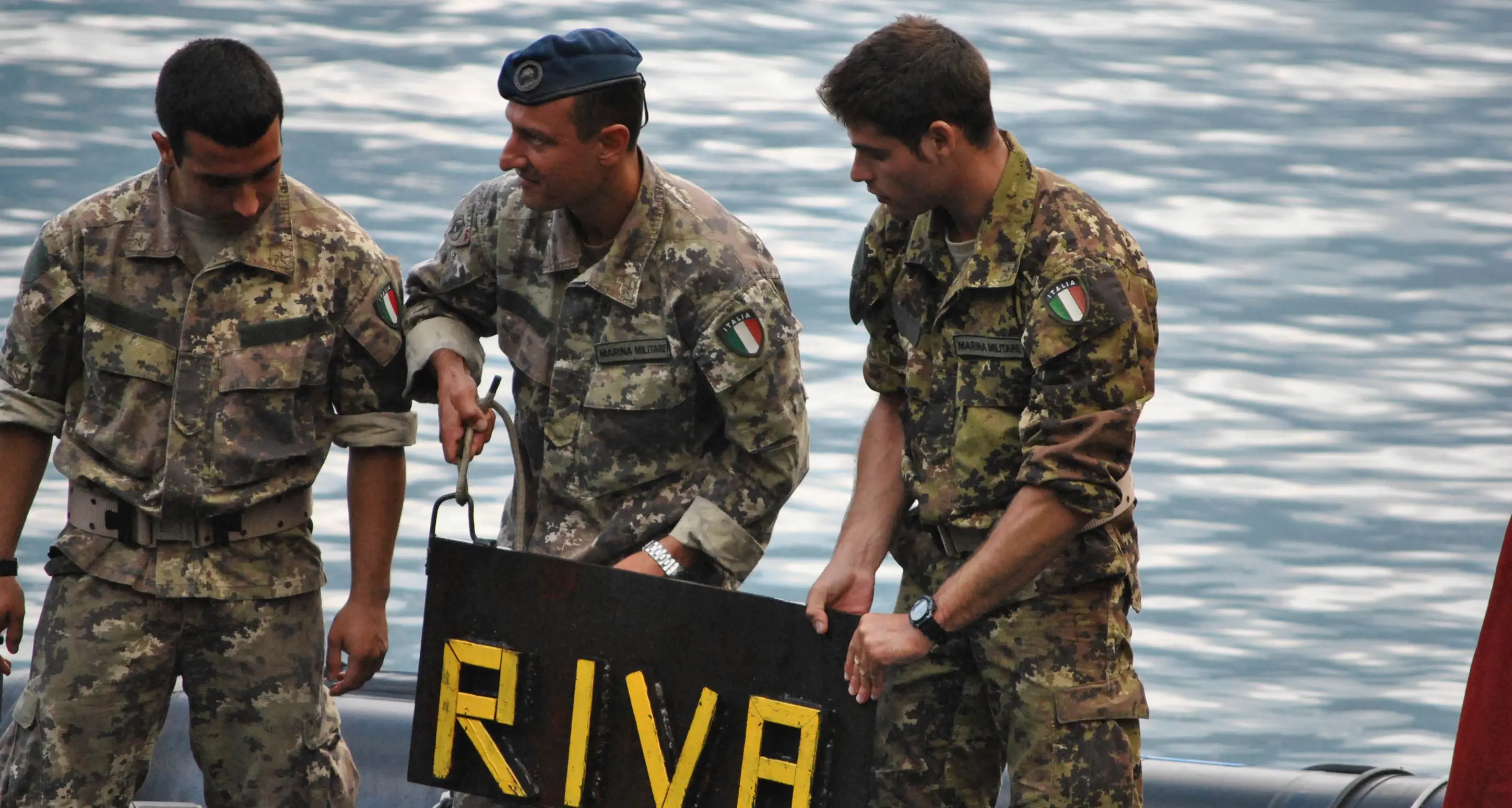 Riva, 14 bombe trovate sul fondale di San Nicolò