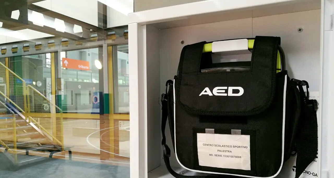 Defibrillatori per lo sport nei campi e nelle palestre di Ala