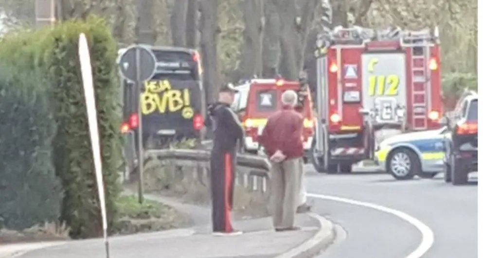 Tre esplosioni davanti al pullman del Borussia prima del match di Champions League