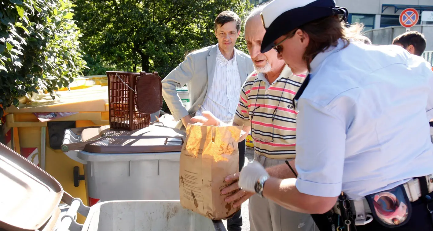 Rifiuti, in Vallagarina la Comunità «sgrida» i comuni