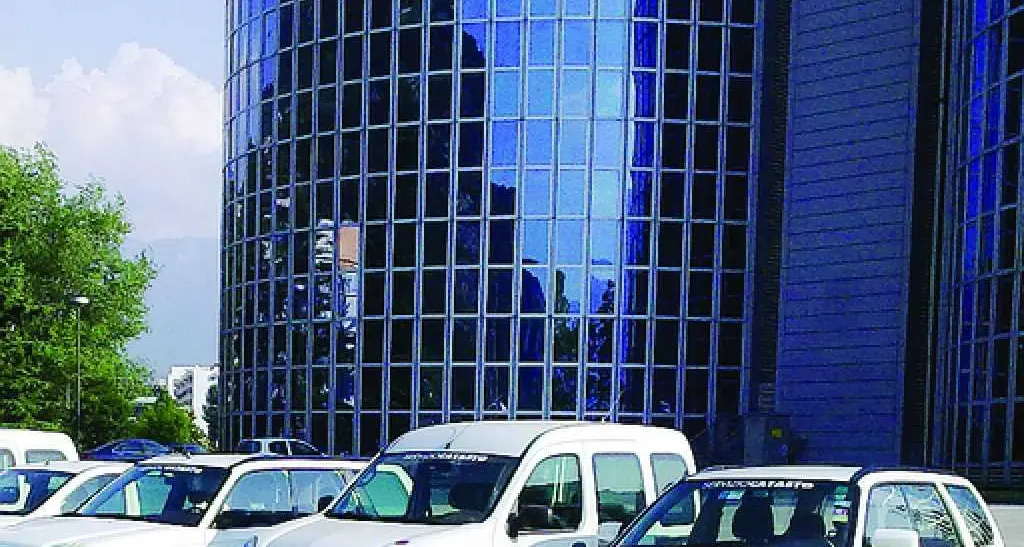 Auto, la Provincia punta sul noleggio