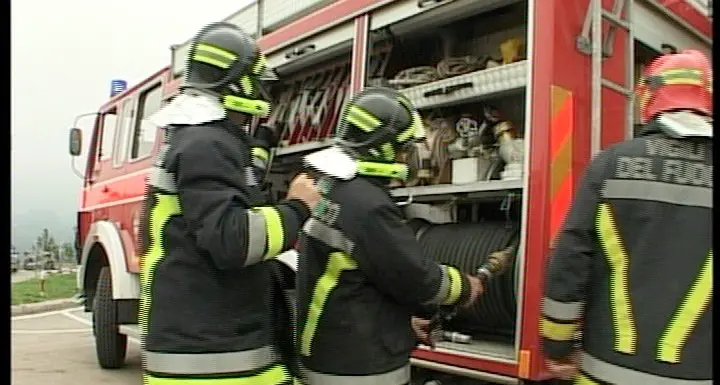 Cles, incendio doloso 120.000 euro di danni