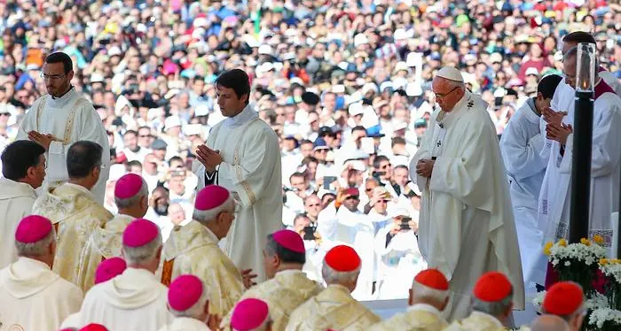 I pastorelli di Fatima da oggi sono santi