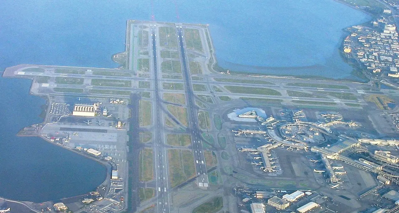 San Francisco, sfiorato disastro in aeroporto