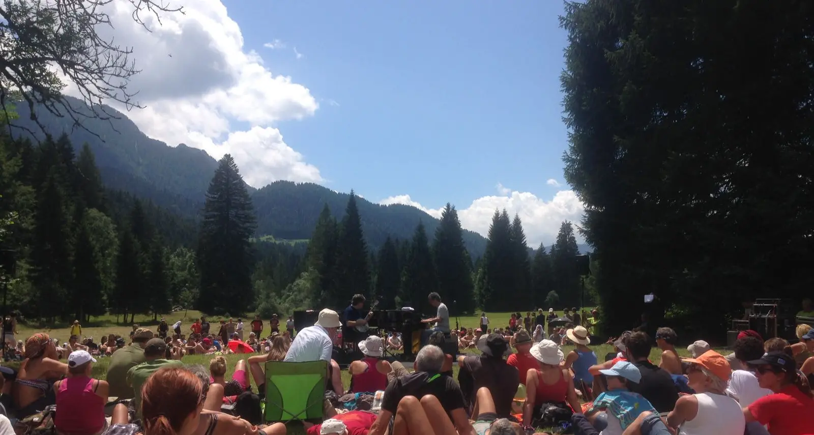 Folla per Chick Corea e Béla Fleck in Primiero per i Suoni delle Dolomiti
