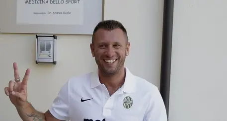 Cassano cambia idea: «Non smetto, continuo al 100%»