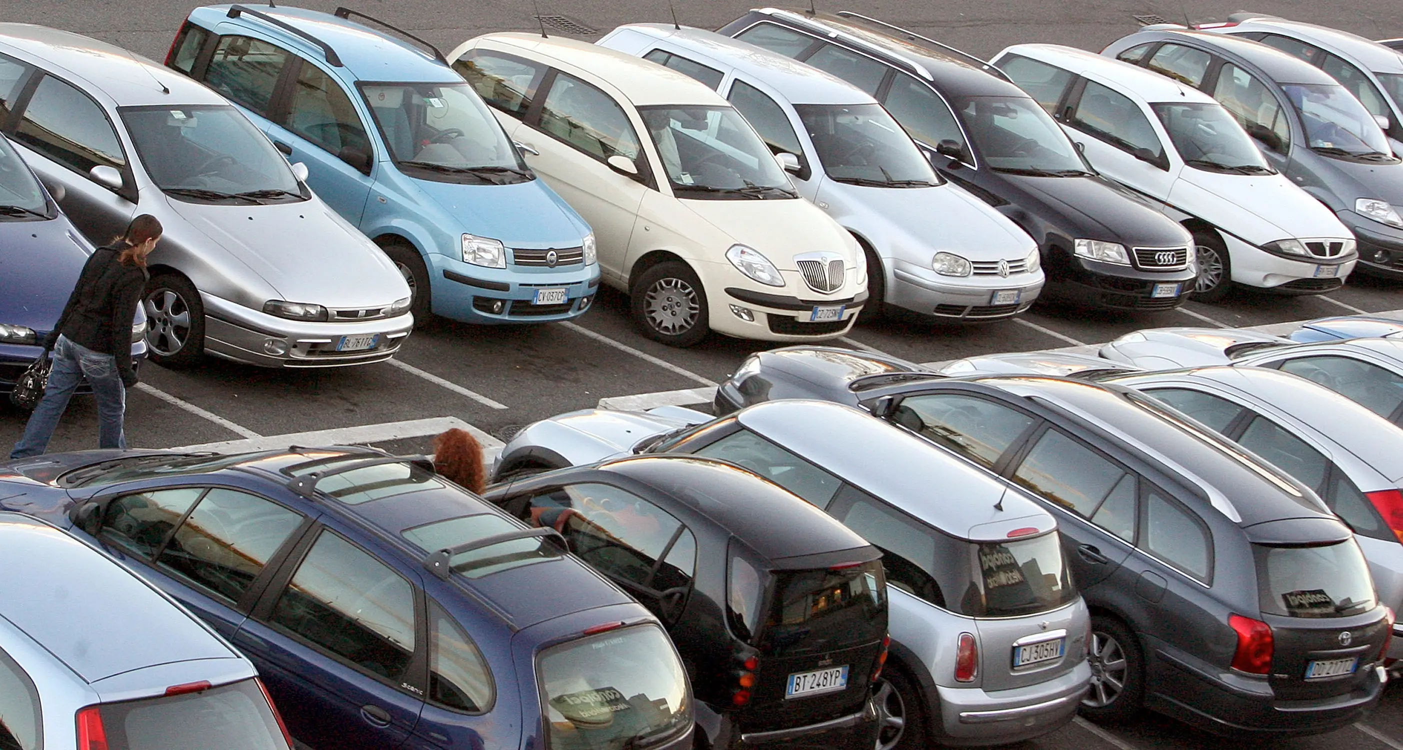 Nel 2017 boom per le richieste di auto green