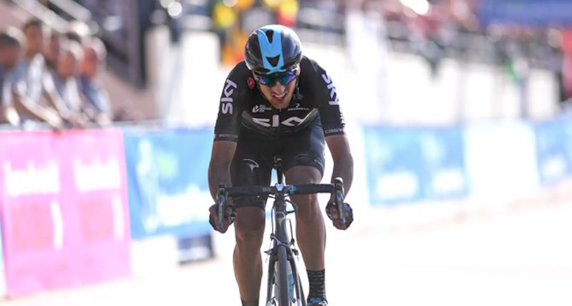 Il caso Moscon: sospeso dal team