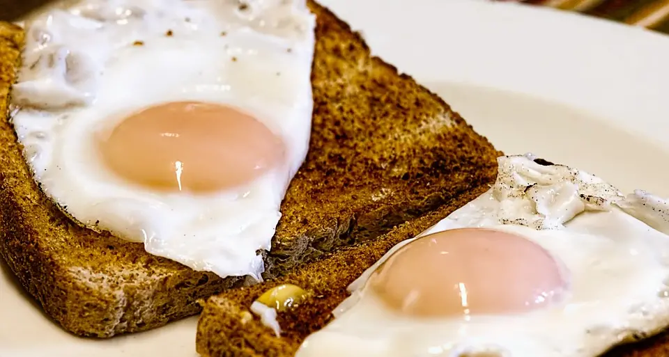 Uova contaminate dal Fipronil Ue: «Vendute anche in Italia»
