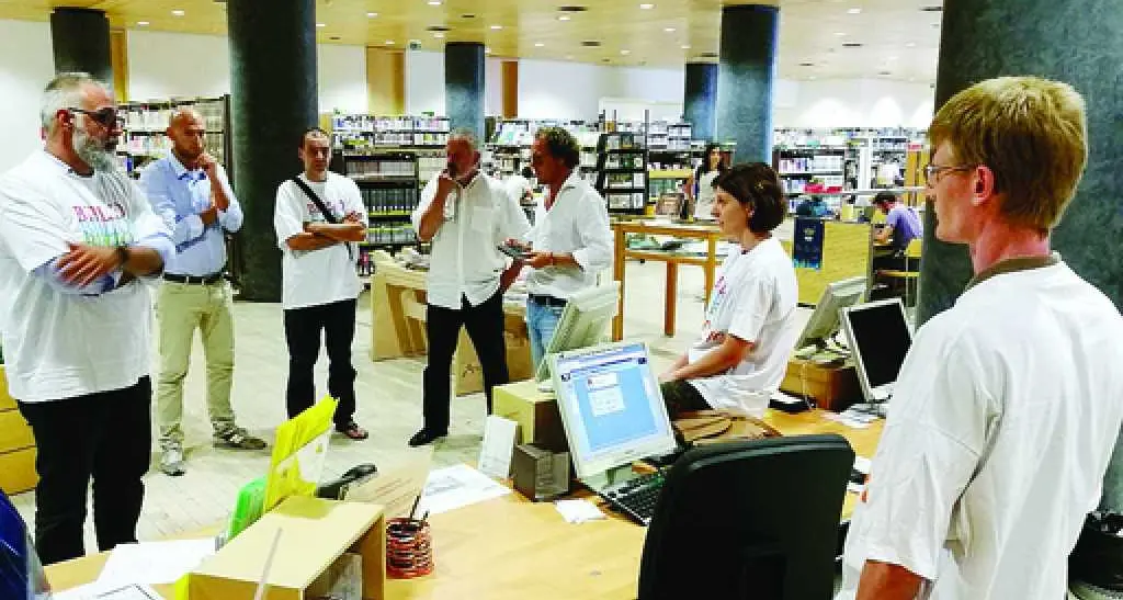 Appalto Biblioteca, il Comune contro la riduzione di personale
