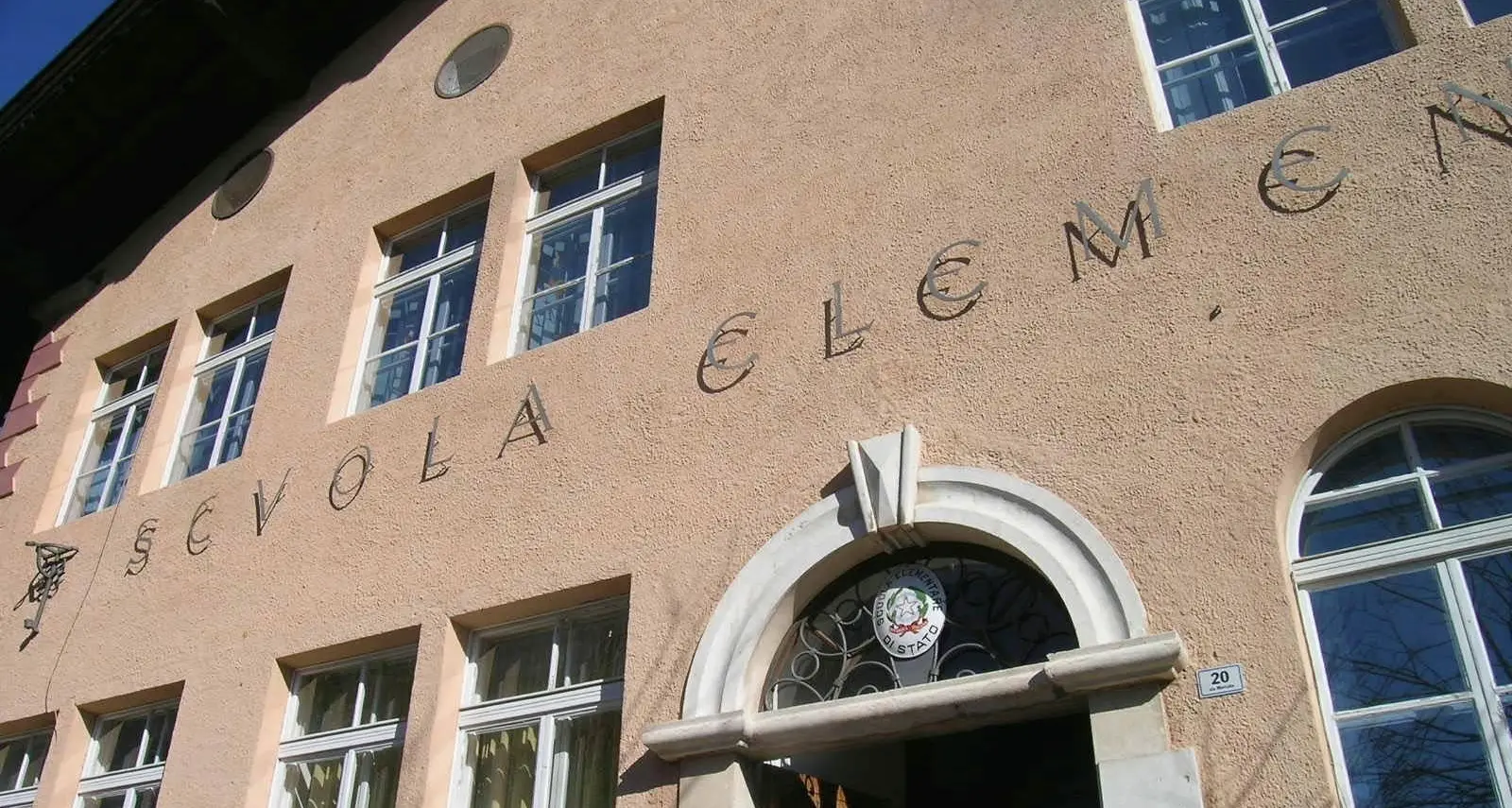 Varena, ok al progetto per la scuola elementare