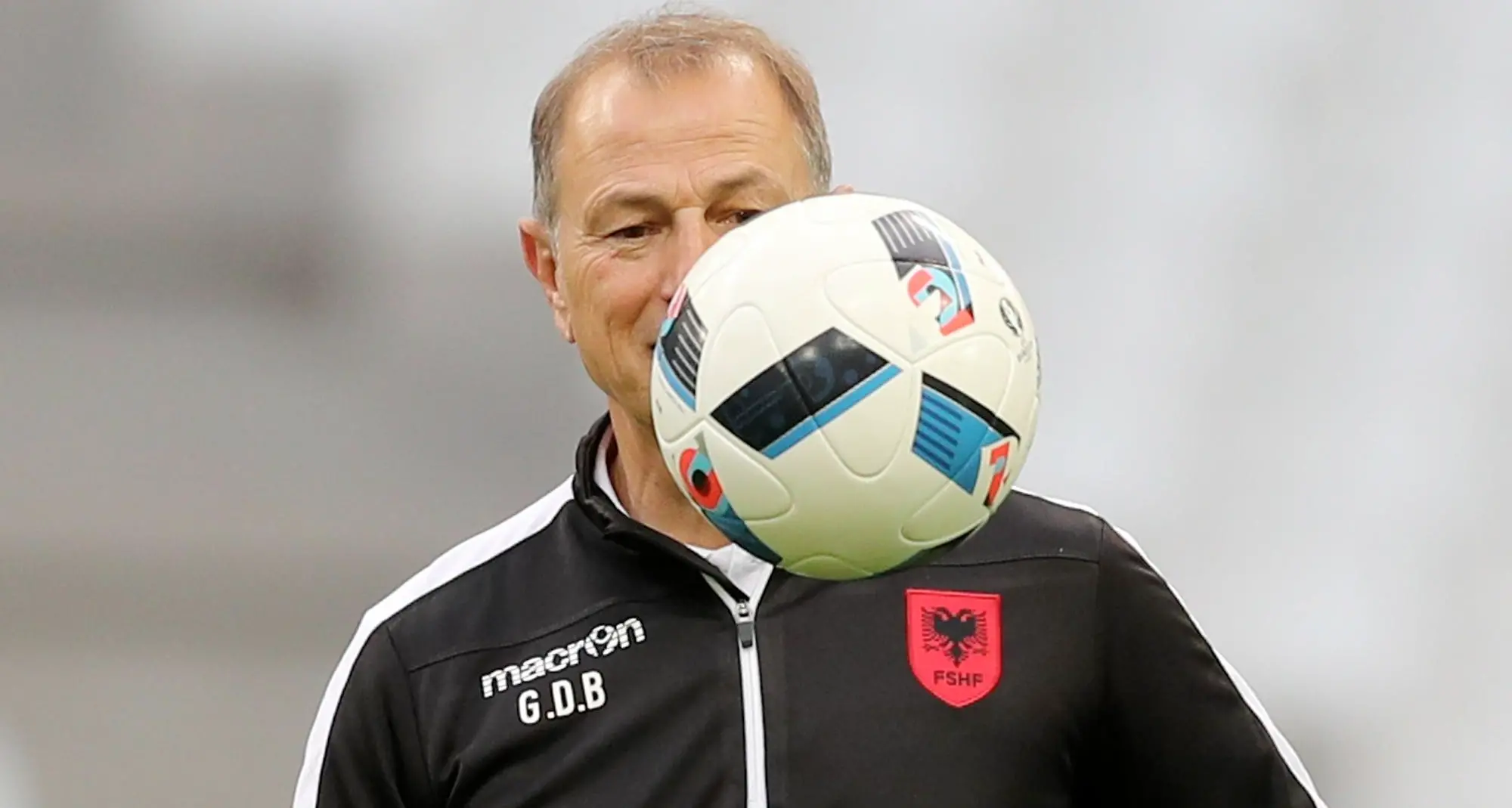De Biasi lascia l'Albania Pronto Tramezzani