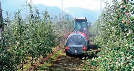 Troppi veleni nei campi Baviera contro Alto Adige